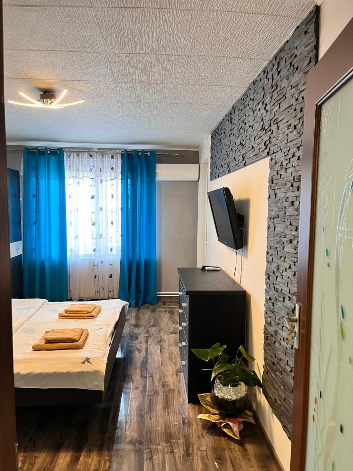 Apartament Maria 1 Băile Herculane Eksteriør bilde