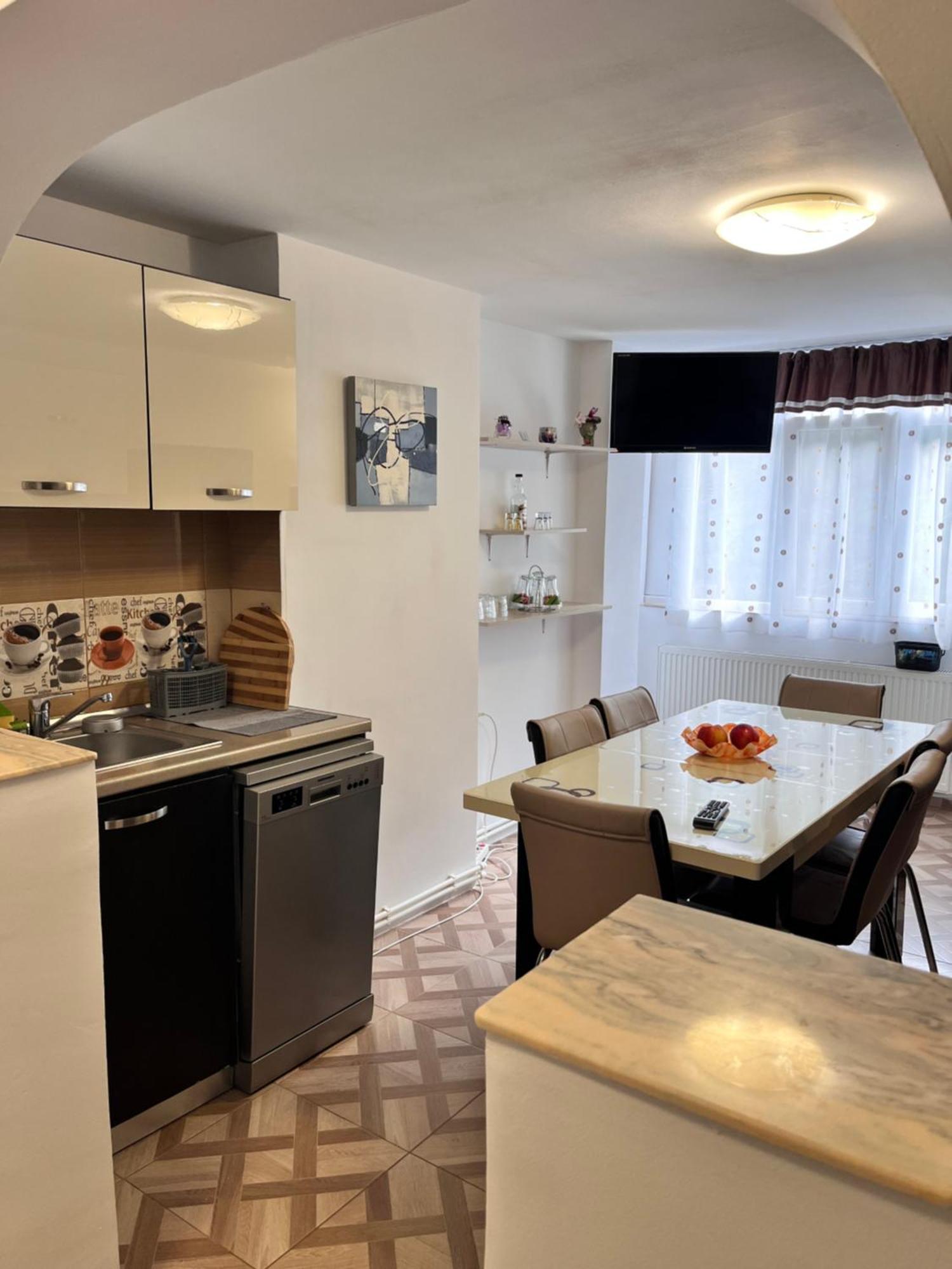 Apartament Maria 1 Băile Herculane Eksteriør bilde